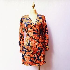 ALEXIA ADMOR ARYA wrap floral dress, long sleeves V neckline Size 4 Vintage
